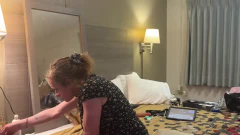 ashmomo online show from November 21, 7:09 am