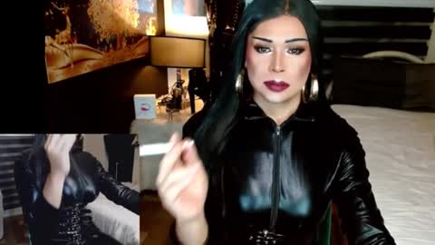 nicole online show from February 15, 7:56 pm