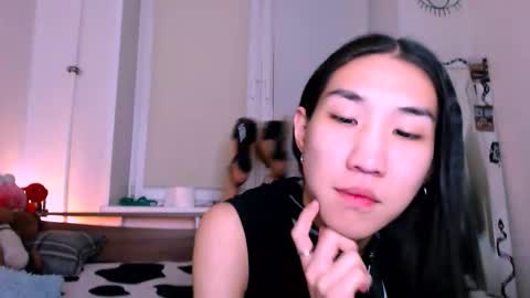 Kim online show from February 1, 7:56 pm