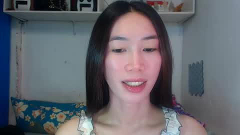 J A D E online show from March 7, 9:04 am