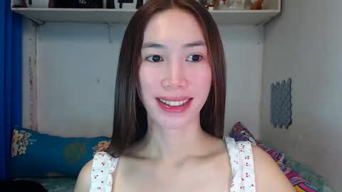 J A D E online show from March 24, 5:45 am