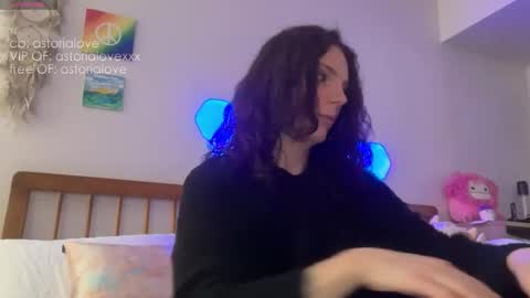 AstoriaLove online show from March 4, 3:13 am