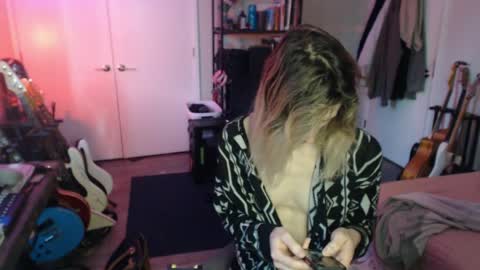 Ava online show from March 13, 9:41 pm