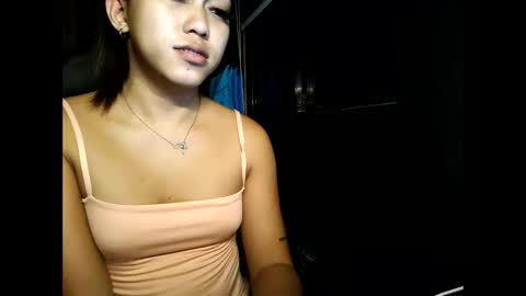 ayeshahxxx online show from January 6, 8:01 pm