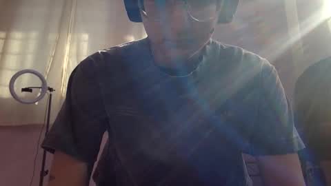 basil online show from March 29, 10:10 pm