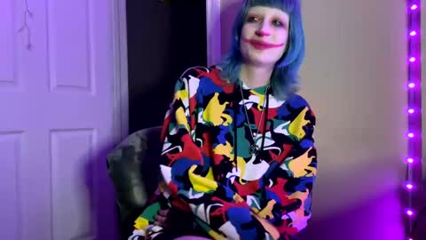 Beckytheclown online show from December 7, 6:48 am