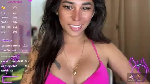 queen amanda online show from October 26, 7:04 am