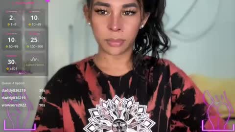 queen amanda online show from February 18, 7:05 am