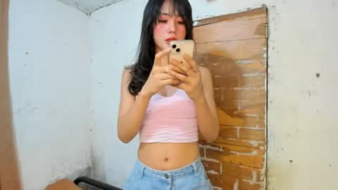 bigcockkiara online show from April 16, 9:15 pm