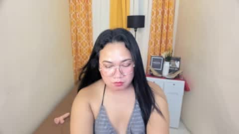 BABY LEXIE online show from April 15, 8:09 pm