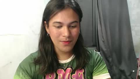 Ellez online show from December 17, 6:46 pm