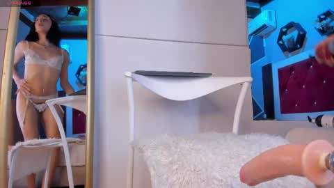 BritannyClaire online show from April 19, 6:36 am