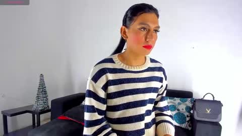 Snapshot of britannylord chatting on December 27, 11:53 pm britanny lord online show from December 27, 11:53 pm