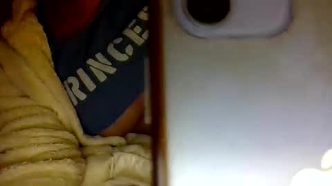 Snapshot of caligirl310r chatting on January 5, 5:41 am Caligurl   Queen    Head Fluffer In Charge  Goddess of Cocktease   Mistress of Holes online show from January 5, 5:41 am