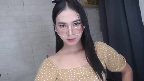 Snapshot of camela_star chatting on February 1, 10:34 pm camela_star online show from February 1, 10:34 pm