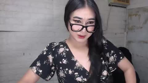 Snapshot of camela_star chatting on September 18, 6:57 pm camela_star online show from September 18, 6:57 pm