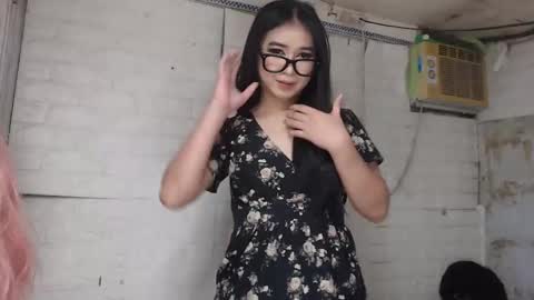 Snapshot of camela_star chatting on October 15, 1:49 am camela_star online show from October 15, 1:49 am