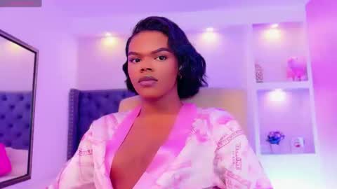 camiestrada online show from September 10, 8:52 pm