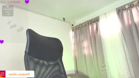 Cami vazques online show from December 10, 8:05 pm