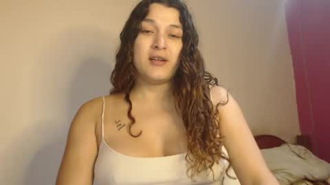 Snapshot of camilaht chatting on October 16, 2:12 am camilaht online show from October 16, 2:12 am