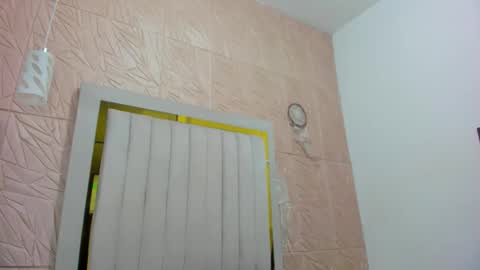 candise online show from November 15, 12:19 am