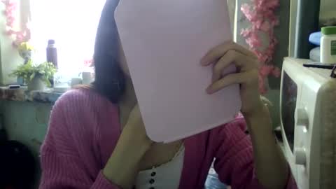 CarlyJoy online show from April 18, 9:44 am