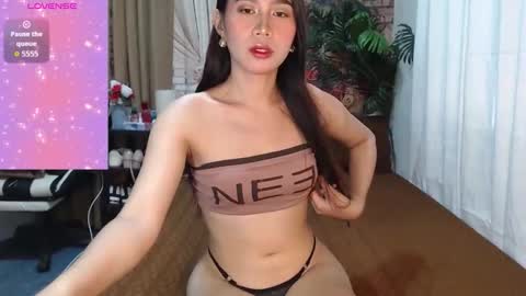 Snapshot of cassydeluxe chatting on September 30, 2:22 am Cassy online show from September 30, 2:22 am