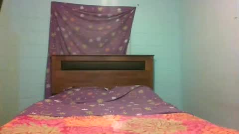 catitaprincess online show from June 18, 3:29 am
