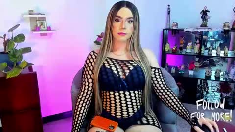 charlotte villorina online show from June 27, 6:51 am