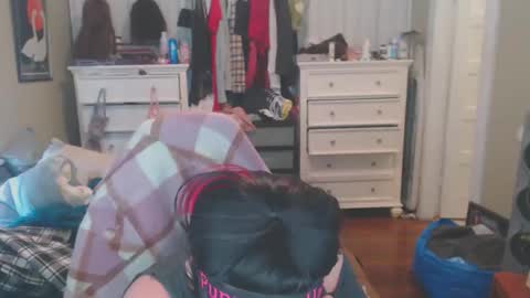 Natalie online show from April 11, 1:33 am