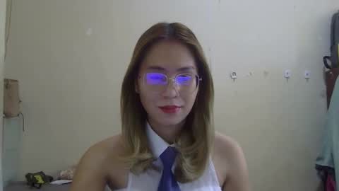 chelly4u69 online show from October 20, 4:59 am