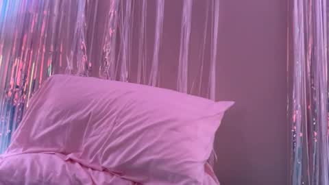 Cherry 3 online show from April 15, 9:36 am