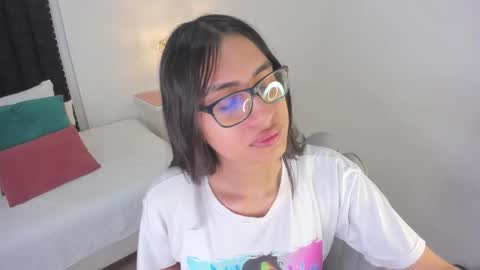 Cherry online show from October 19, 1:03 pm