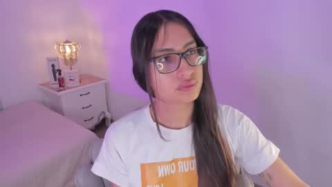 Cherry online show from November 14, 1:19 pm