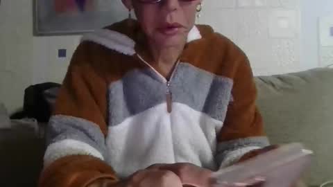 cinthia2525 online show from March 1, 4:02 pm