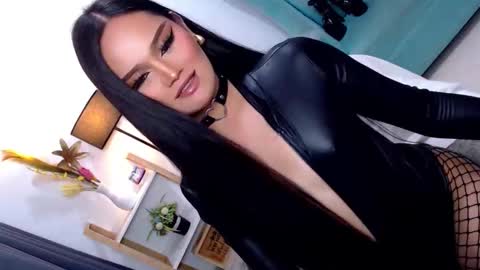 Cleo online show from April 16, 10:12 pm