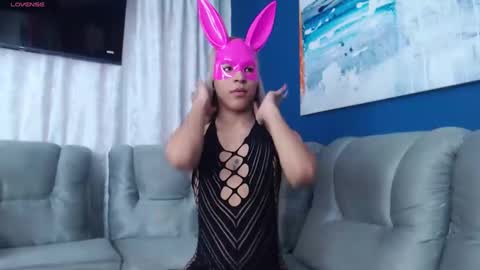 Cris Evanz online show from March 2, 8:46 pm