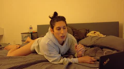 tina online show from February 21, 7:12 am