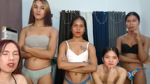cummer_girlslut online show from March 29, 8:37 am