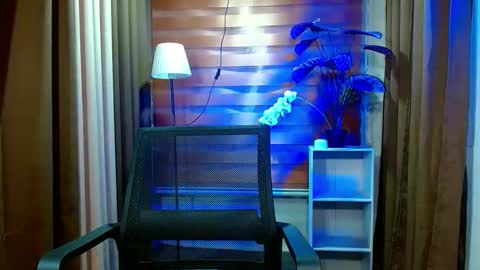 BBY CURLYHANNA online show from March 11, 2:21 pm