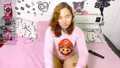 cutekat  online show from February 18, 5:04 am