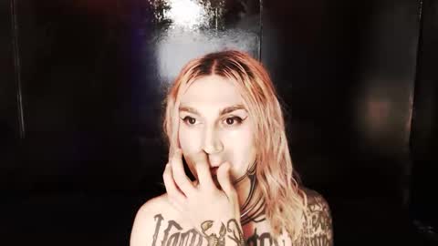 Nikki online show from November 30, 12:24 am