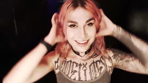 Nikki online show from December 17, 11:32 pm