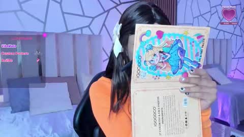 Cyrus online show from March 28, 12:07 pm