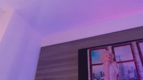         online show from November 14, 4:31 am