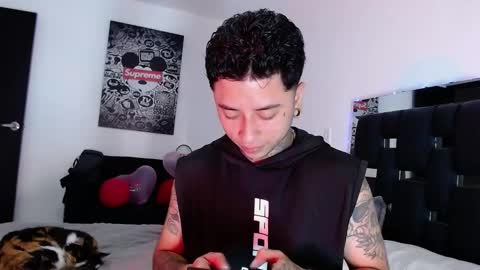 Danny  online show from February 19, 5:06 pm