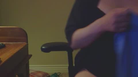 danisuxdicks online show from January 13, 7:43 am