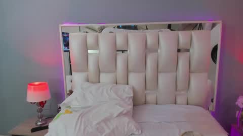 darlyn_tenderhot__ online show from October 8, 10:44 pm