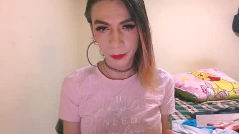 dayanna_01_ online show from December 28, 10:55 pm