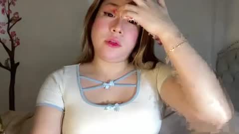 iyalicious online show from November 4, 9:58 pm